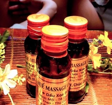 Dầu massage huế ( 1 chai 60ml )