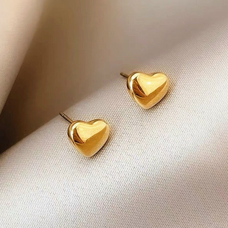 Bông tai titan trái tim nhỏ xinh xắn