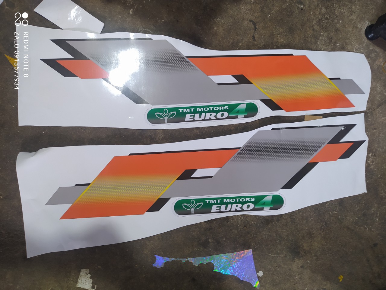 Cặp tem decal dán cửa xe howo tmt, tem dán trang trí xe tải