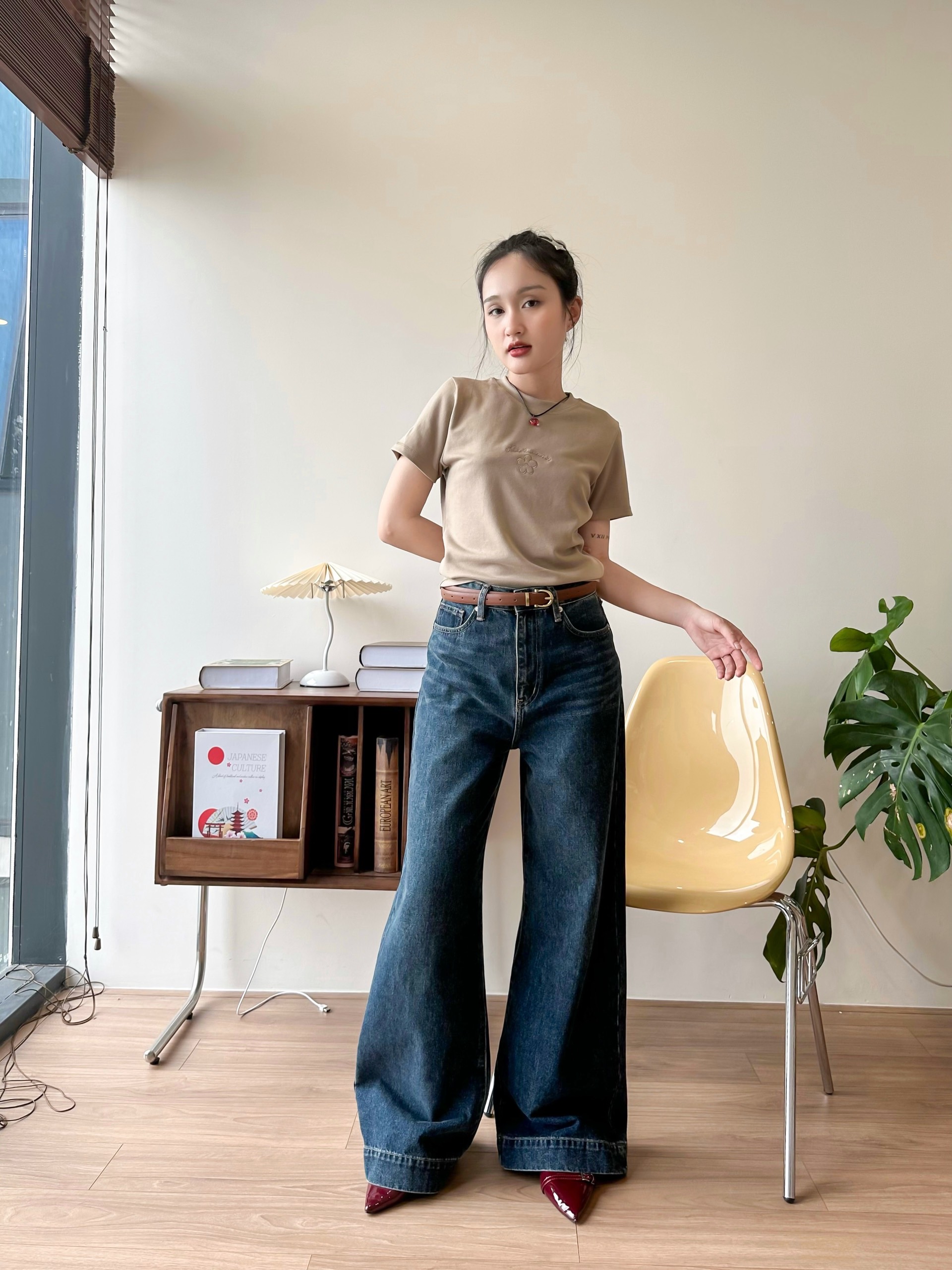 Kido quần jean ống rộng dập lai casper jeans