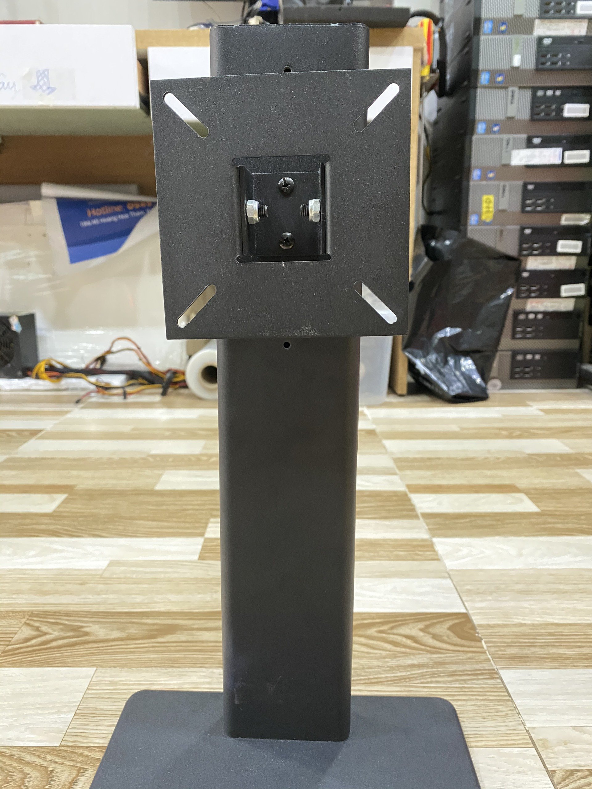 Chân màn hình vi tính đa năng, size M cho màn hình máy tính từ 17in đến 27in