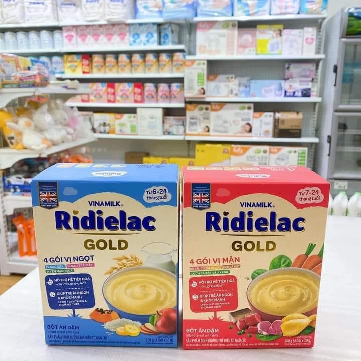 Bộ 2 Hộp Bột ăn dặm Ridielac gold - Hộp 4 gói 3 vị ngọt 200g và Hộp 4 gói vị mặn 200g (Hộp giấy)
