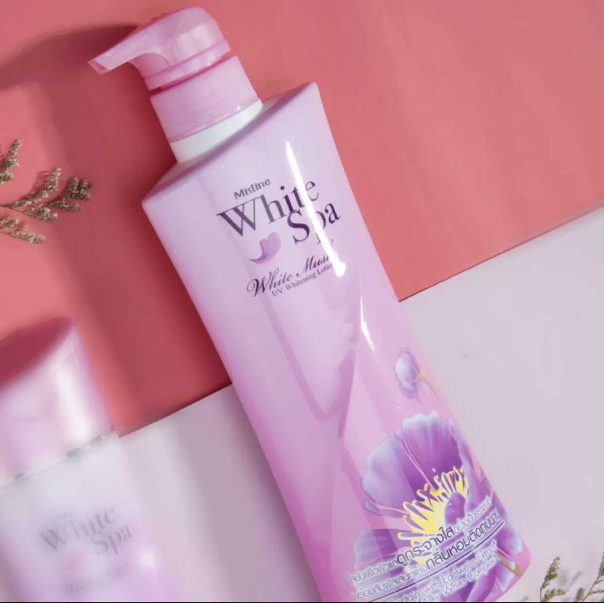 Kem dưỡng da toàn thân mistine white spa white musk uv whitening lotion 400 ml