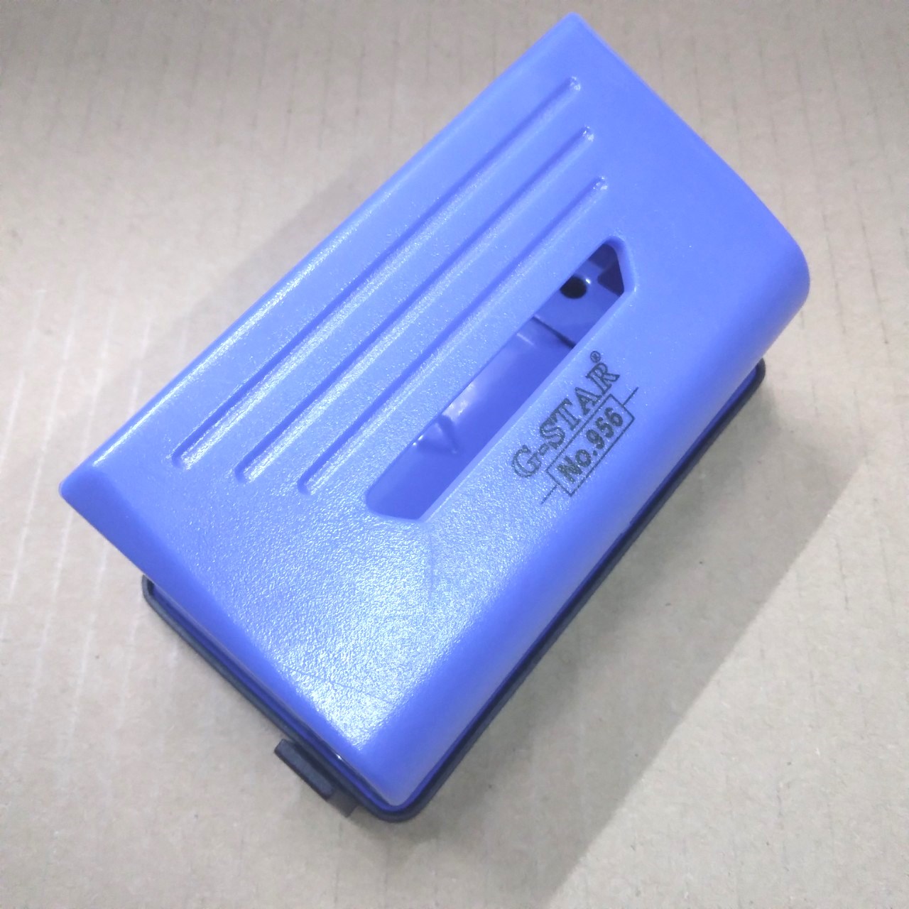 01 cái bấm lỗ/ đục lỗ gs 956 - bấm 10 tờ