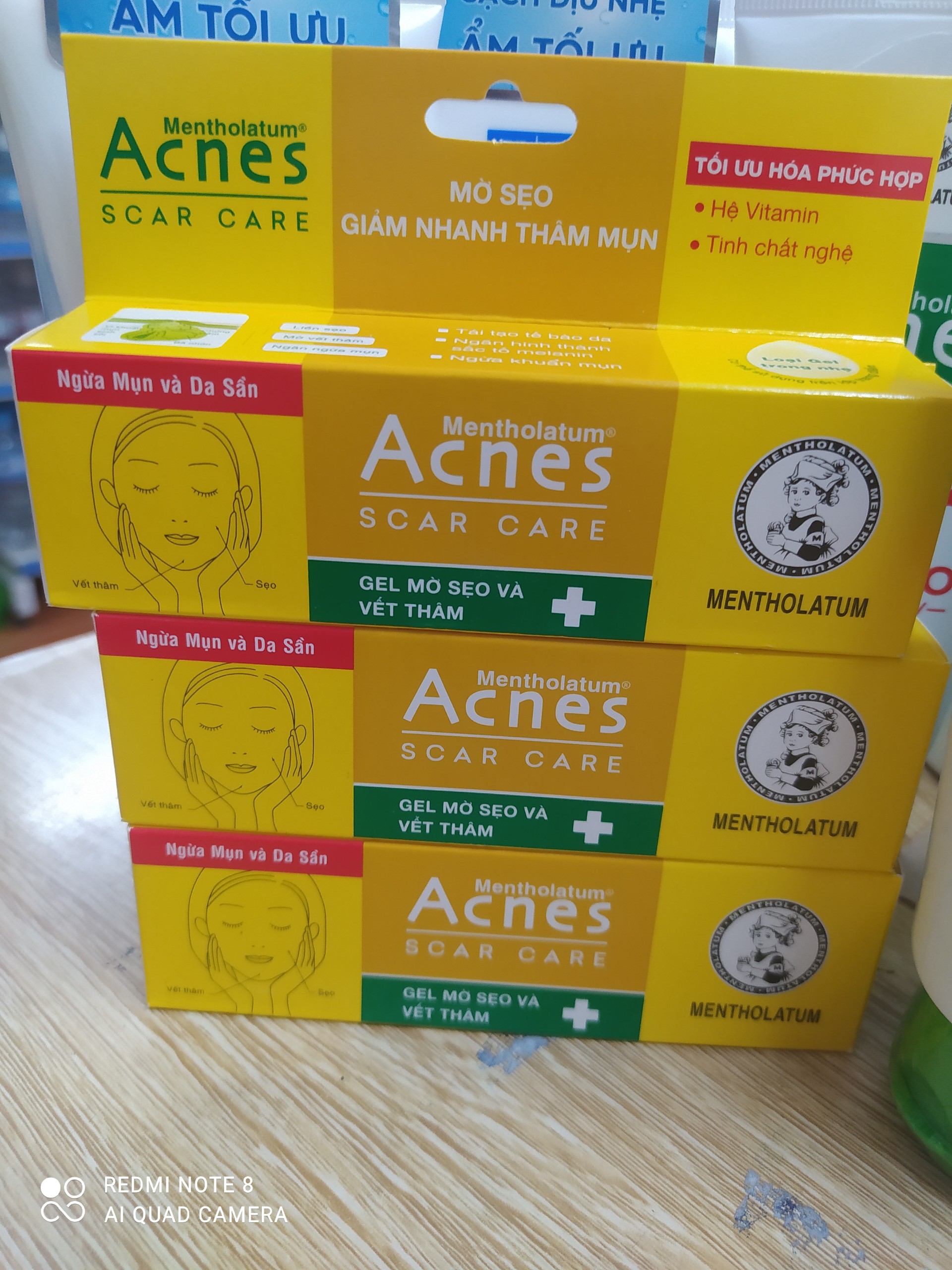 Gel mờ sẹo và vết thâm acnes scar care 12g