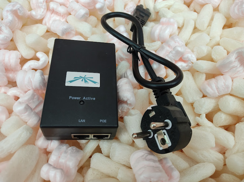 Bộ nguồn Unifi 48v PoE adapter injector cho thiết bị phát sóng Unifi UAP