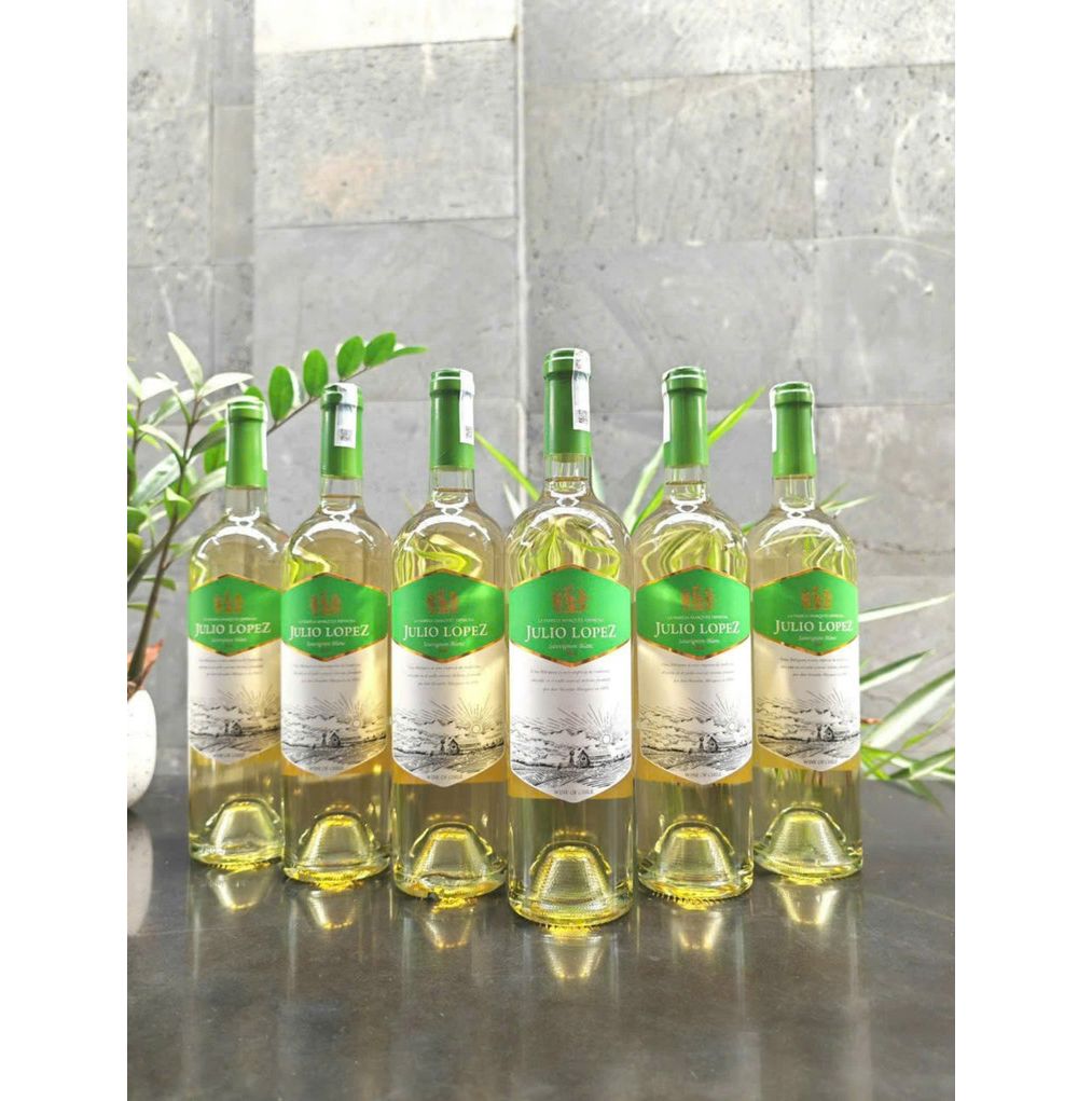 Rượu vang Chile Julio Lopez Sauvignon Blanc 750ml