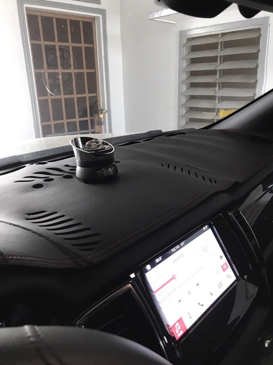 Thảm taplo da vân carbon cao cấp ford ranger wildtrak 2018 - 2022