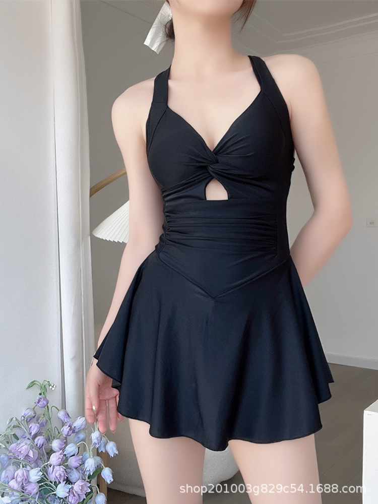 Đồ bơi nữ dạng váy xoè 1 mảnh kín đáo che bụng