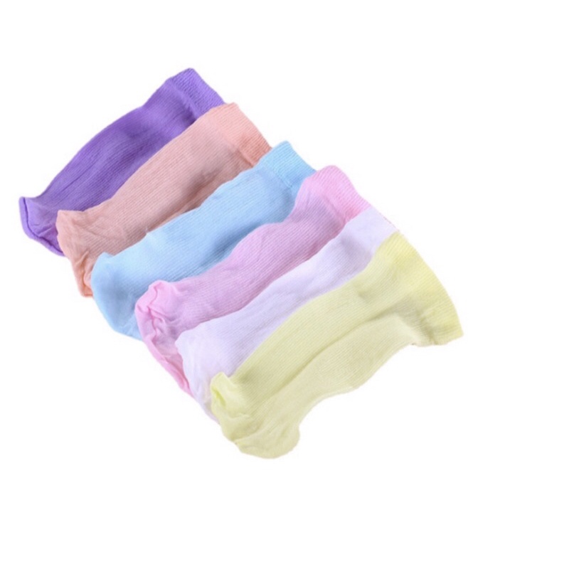 Set 5 tất lưới mỏng cho bé