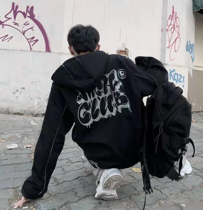 [HCM][Mẫu Mới 2021-Freeship] Áo khoác dù 2 lớp form rộng in kiểu chữ graffiti TP