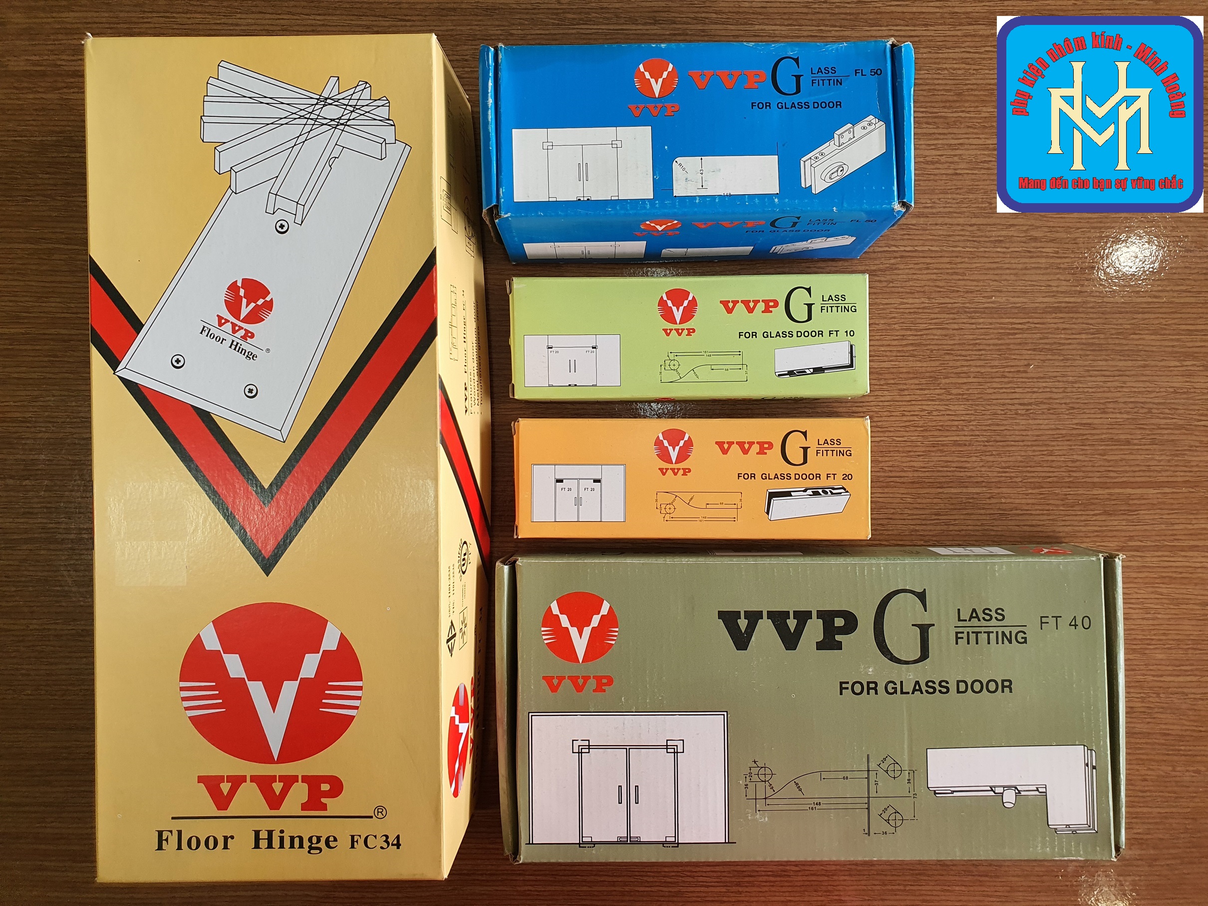 Bộ bản lề sàn bao gồm: 1 bản lề sàn vvp fc34-25 150kg và bộ kẹp cửa kính ft10, ft20, ft40, fl50, bh 24 tháng