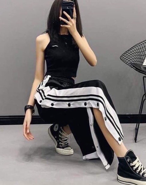 Quần ống rộng xẻ tà cúc bấm style cá tính chất lừ v4fr