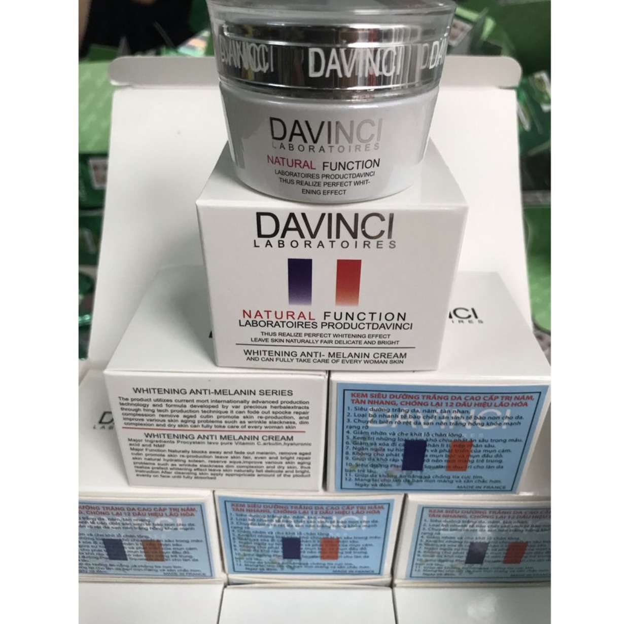 Dưỡng trắng da - mờ thâm nám davinci