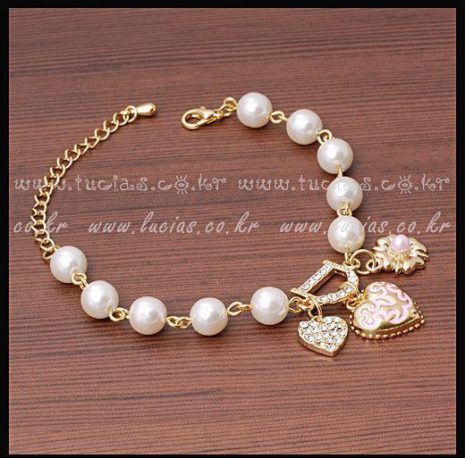 Lắc Tay Móc Trái Tim Hạt Ngọc Trai Chữ D ATL008