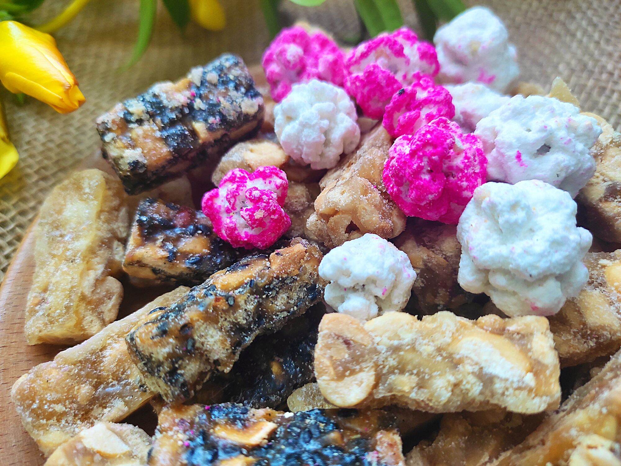 Kẹo thèo lèo bông dâu 500g (Kẹo đậu phộng/ thèo lèo truyền thống)