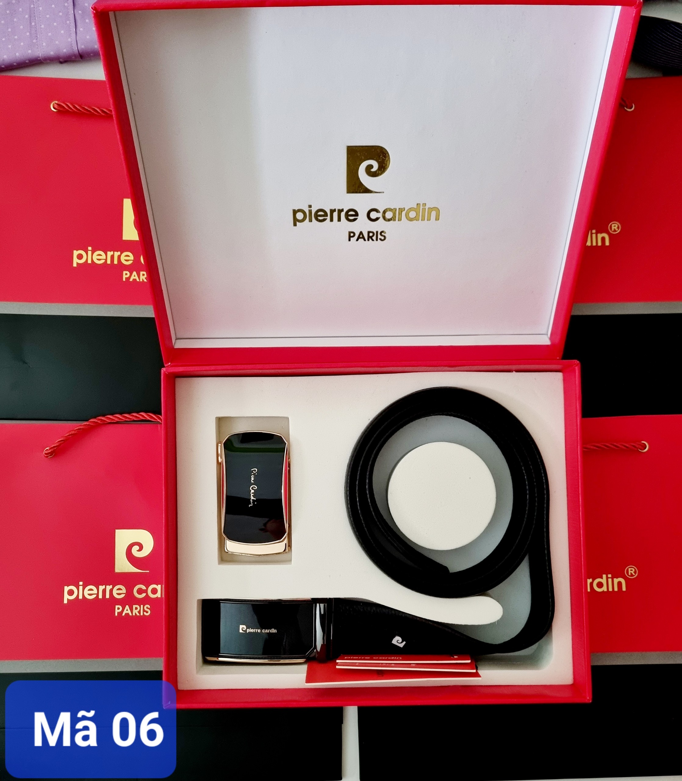 Thắt lưng nam Pierre cardin BE_P023 khóa tự động viền vàng