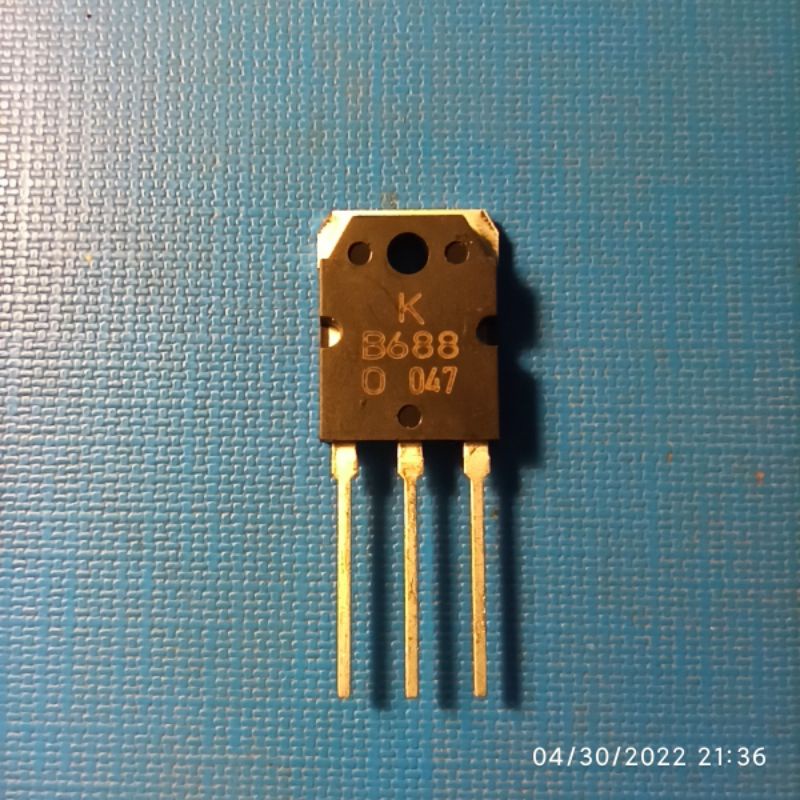 Sò công suất b688 mới , kec , lưng đồng mạ bạc.chất lượng tốt.