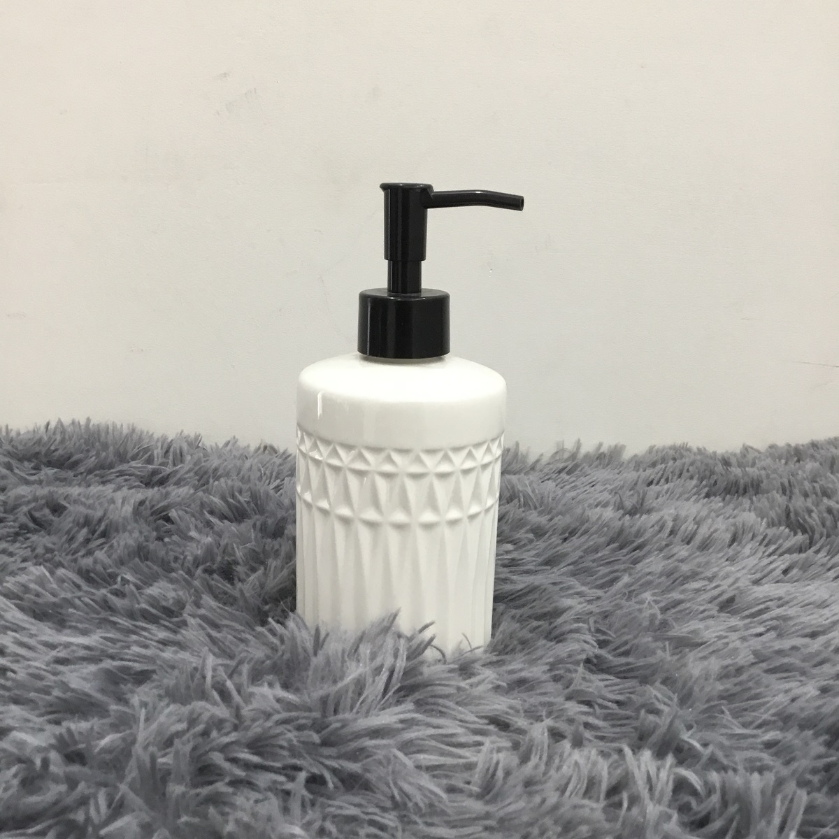 BÌNH XỊT XÀ BÔNG KIM CƯƠNG GAVIKEN - GỐM SỨ CƯỜNG PHÁT