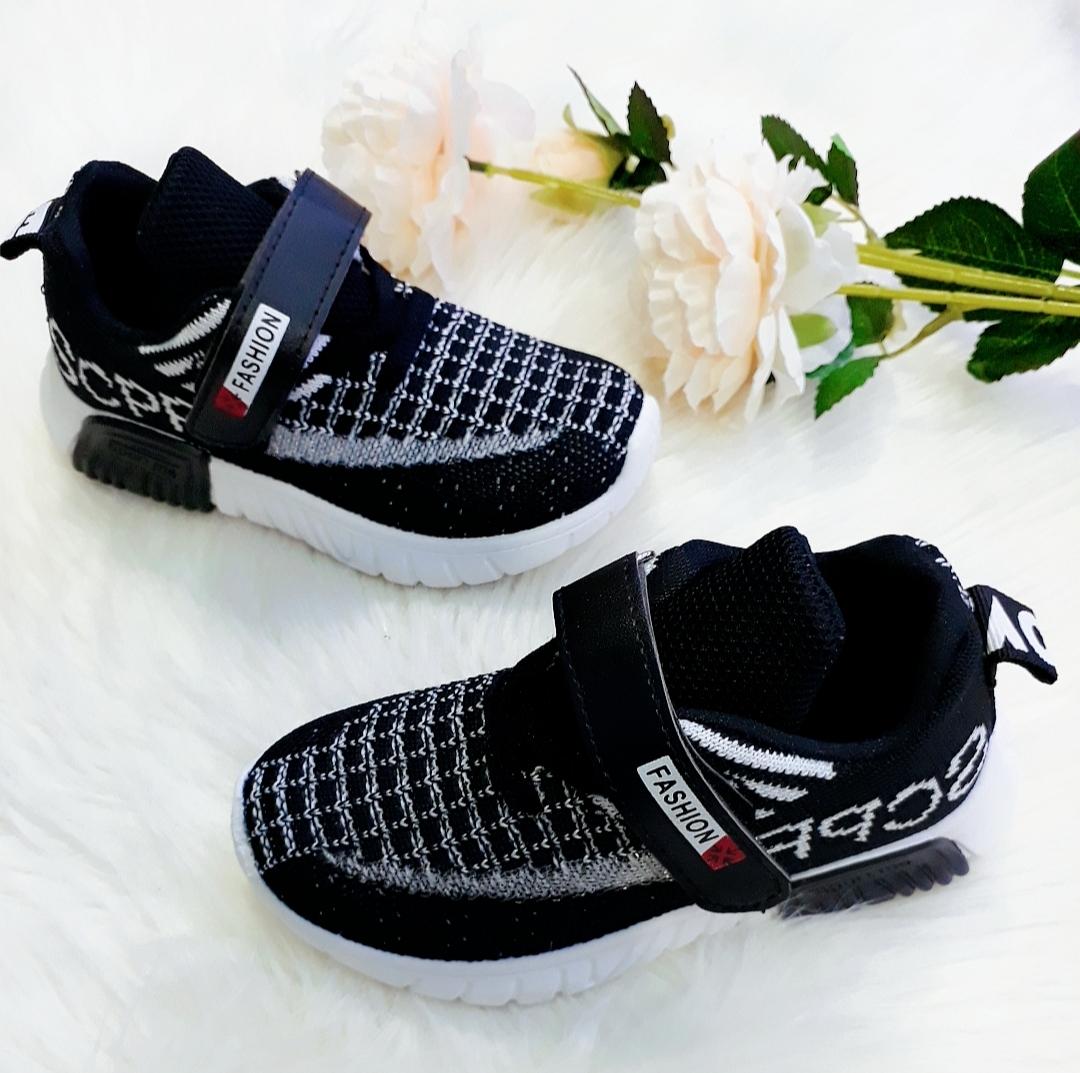 Giầy thể thao trẻ em từ 3_6 tuổi