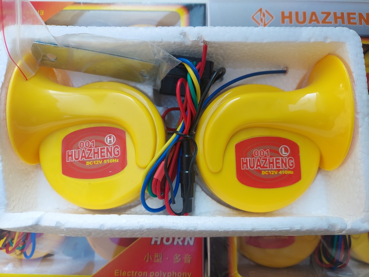 Còi ô tô, đôi còi ngân vàng điện 12v, 24v