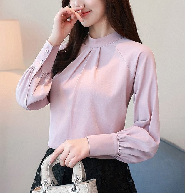 Áo kiểu cổ yếm tay dài thời trang