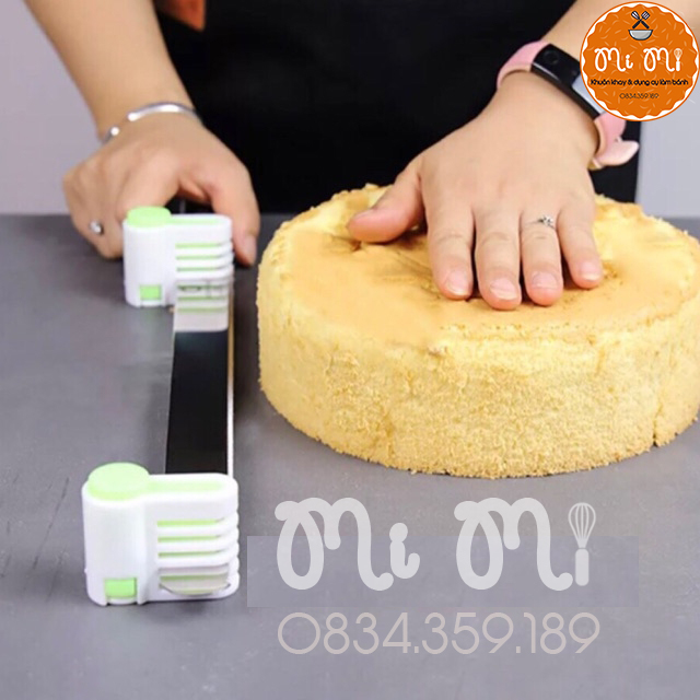 Dụng cụ cắt lát bánh gato 5 tầng