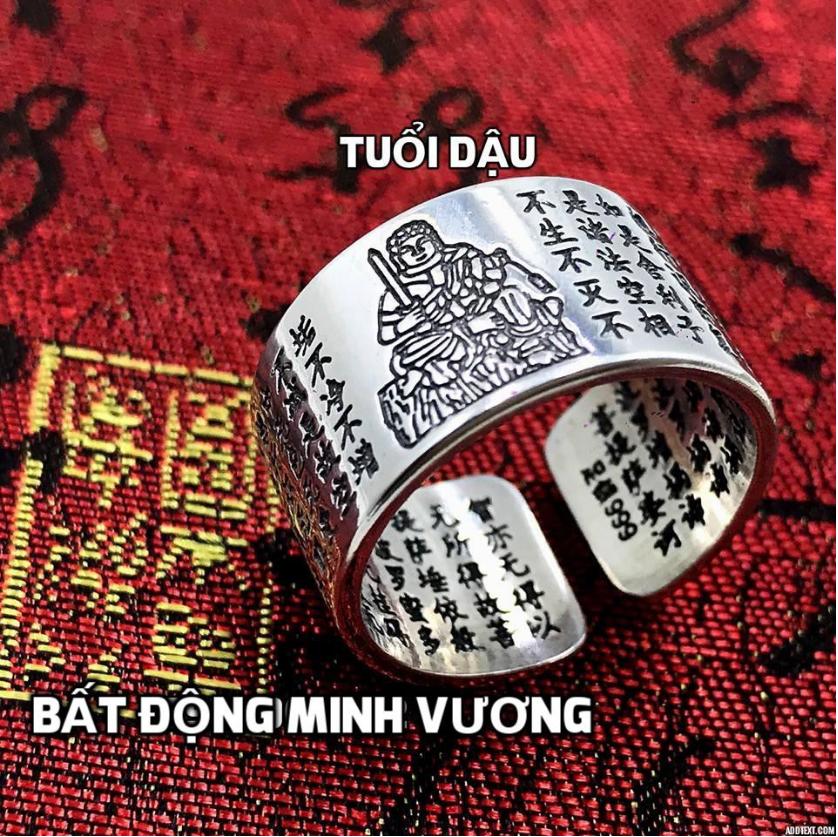 NHẪN KHẮC NGÀI BẤT ĐỘNG MINH VƯƠNG - BÁT NHÃ TÂM KINH (TUỔI DẬU)