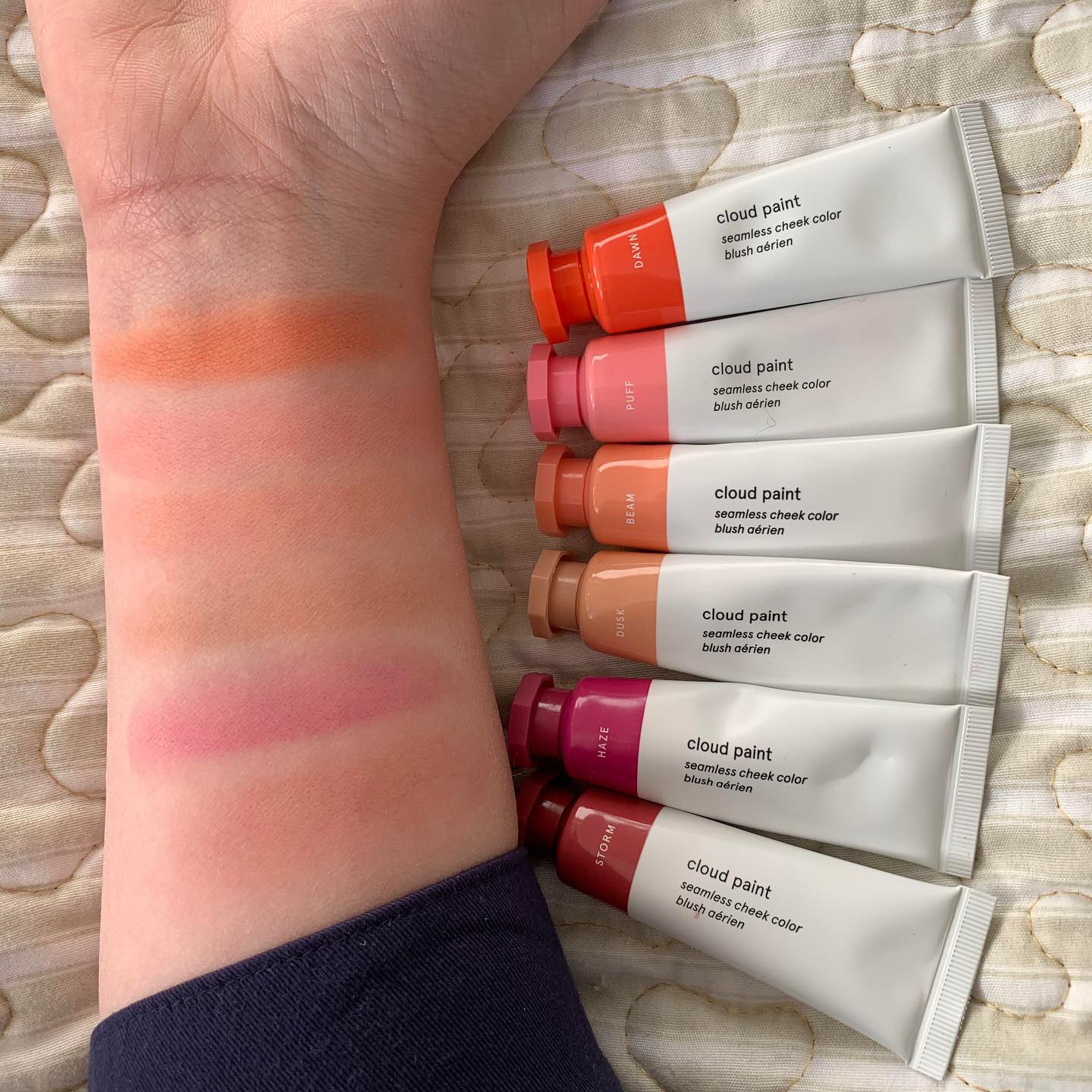 Phấn má dạng kem Glossier Cloud Paint