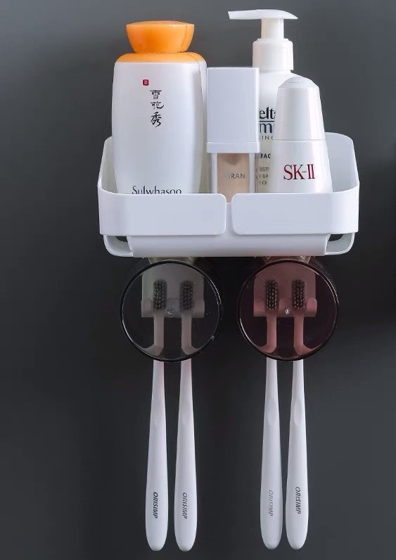 Giá Để Bàn Chải Đánh Răng Đa Năng kèm cốc dán Tường HD00101