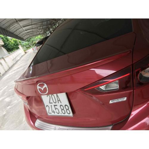 đuôi gió mộc chưa sơn theo xe mazda3
