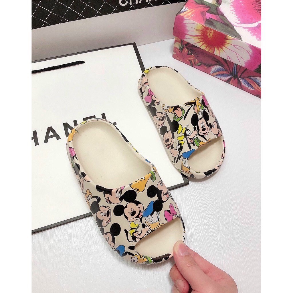 Dép Mickey nữ Dép bánh mì chuột mickey Dép nữ siêu nhẹ