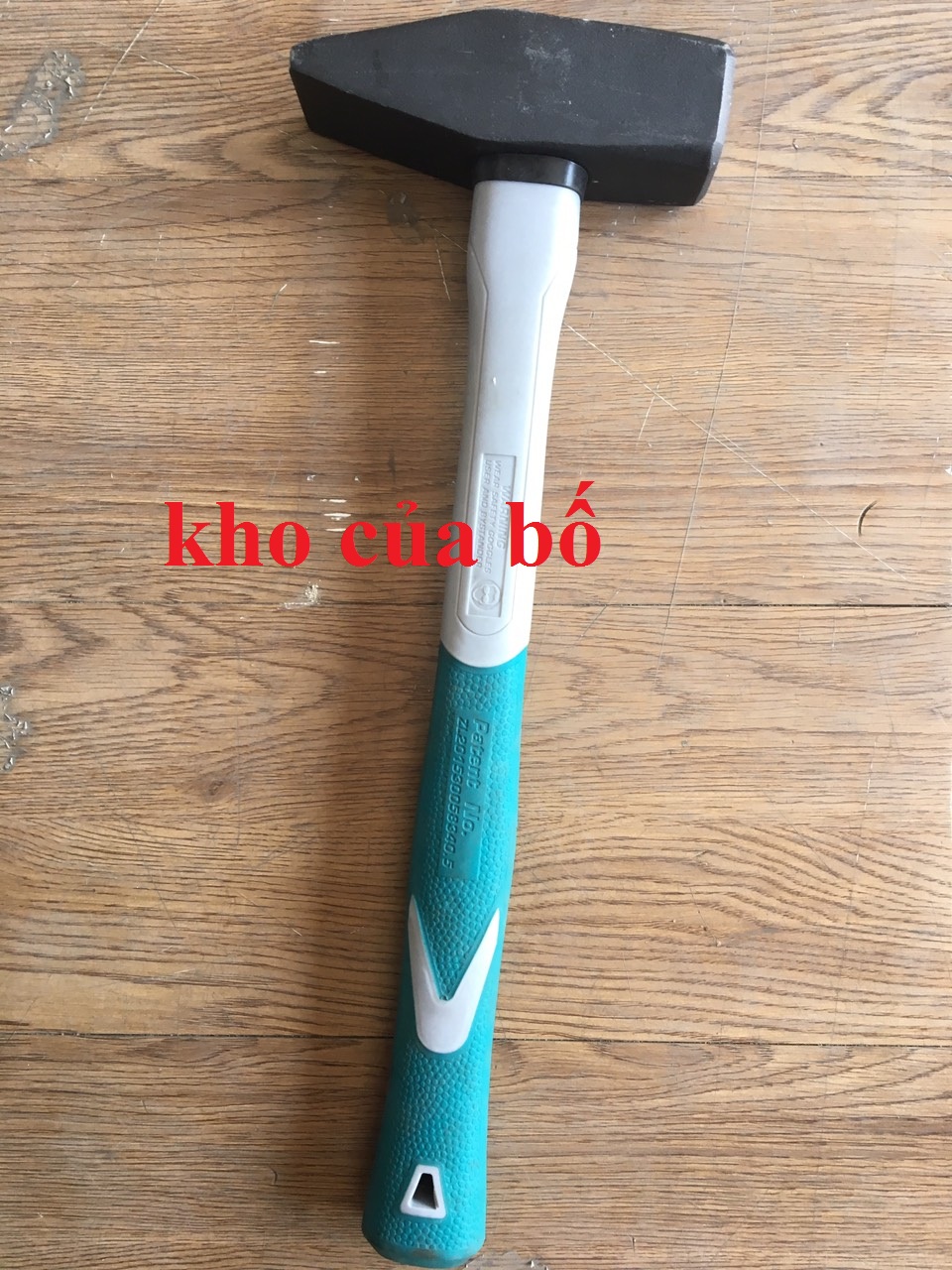 Búa đinh đầu dẹp & vuông total tht7115006