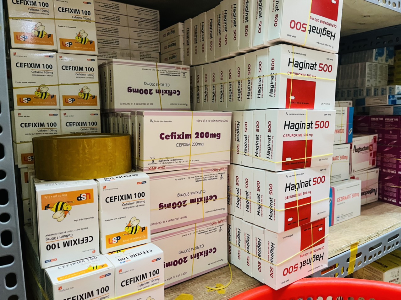 Thuốc uống dạng Viên sủi Efferalgan có giảm đau, hạ sốt (10 vỉ x 4 viên)