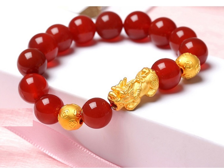 Vòng Tay Hột Đá Mã Não Đỏ 8ly Tỳ Hưu Vàng Phong Thủy 24k (Nữ) ML079
