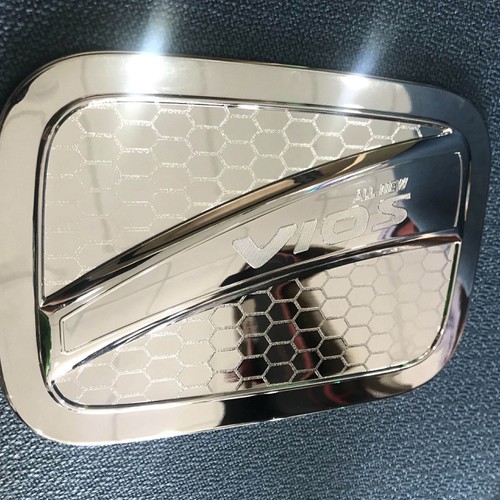 Ốp nắp bình xăng toyota vios 2018,2019,2020,2021,2022,2023,2024