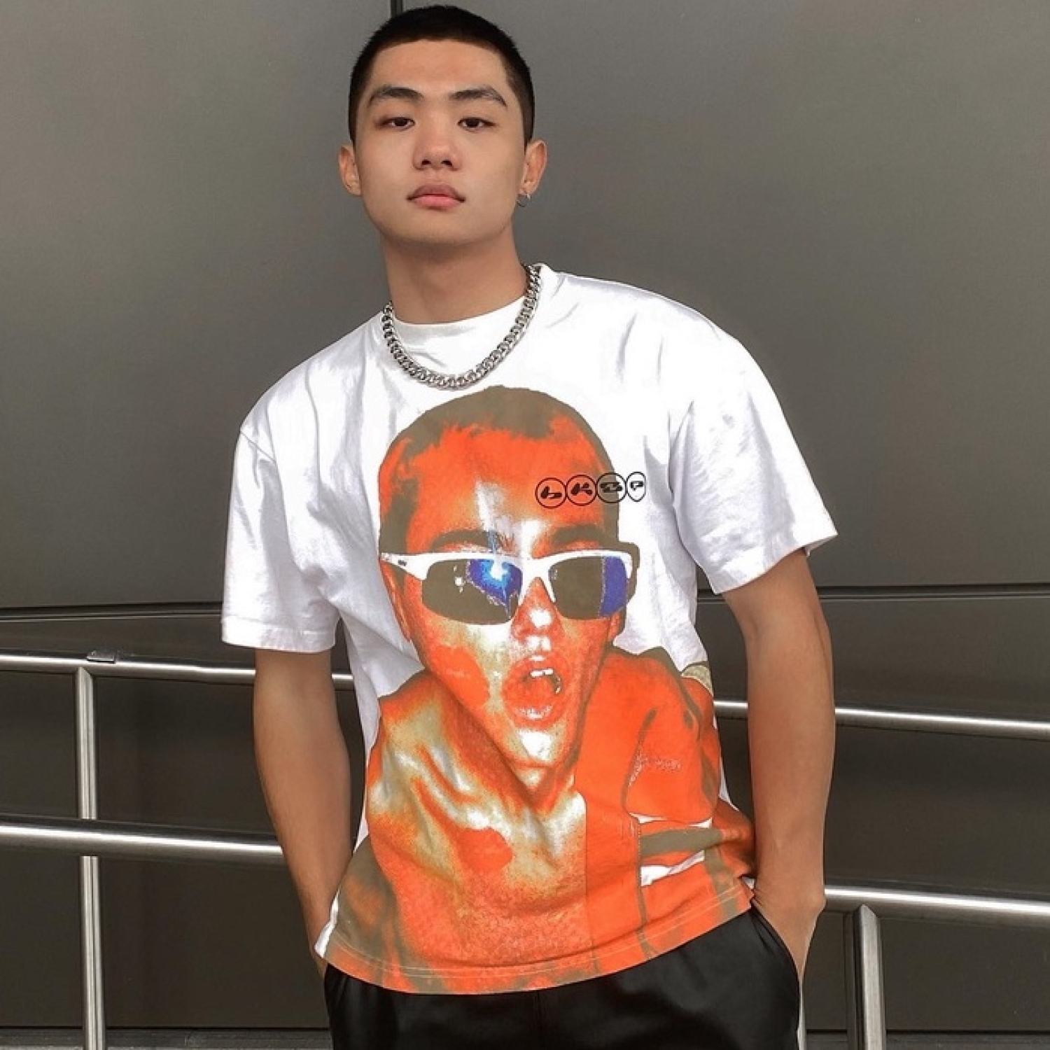 Áo thun tay lỡ form rộng Backstage88 Big Boy