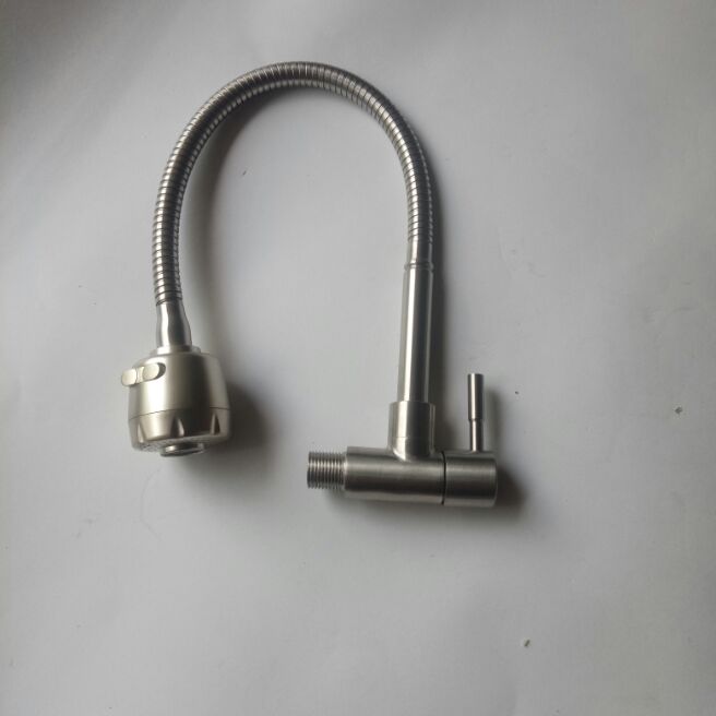 Vòi chậu rửa bát cắm tường inox 304 dây mềm