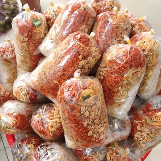 1 bịch bánh tráng trộn thập cẩm satế