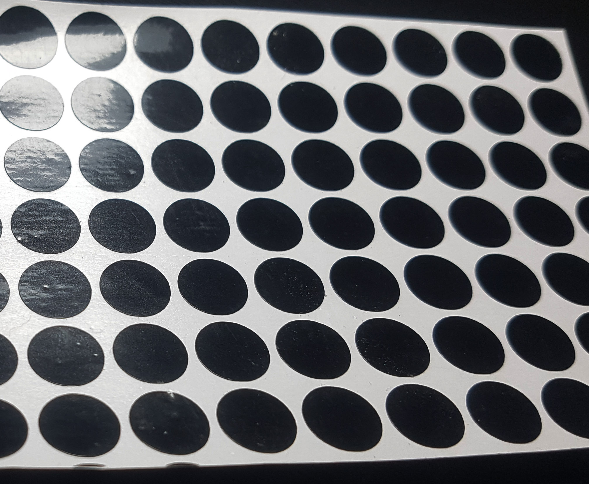 [HCM]100 Tem màu dán tròn không thấm nước 2cm giấy nhiều màu tem đánh dấu theo loại tem dán hộp sản phẩm tem nhãn