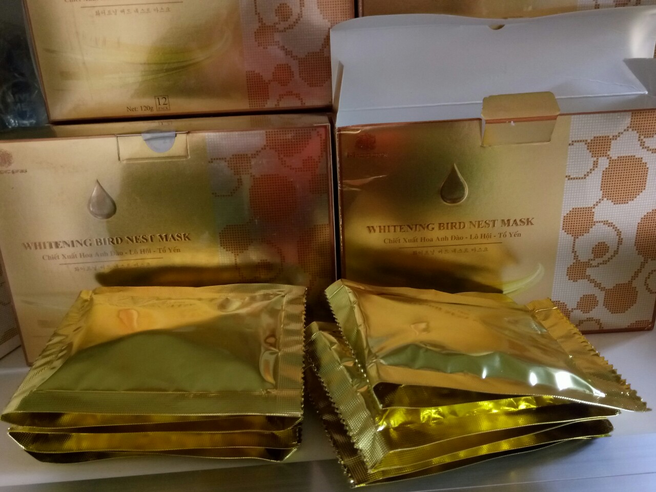 Mặt nạ trắng da Magic Skin  (1GOI lẽ)