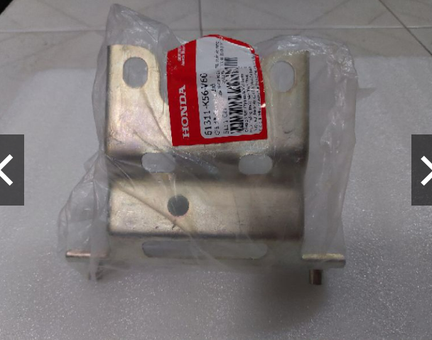 Bát giữ pha đèn trước Honda winner X