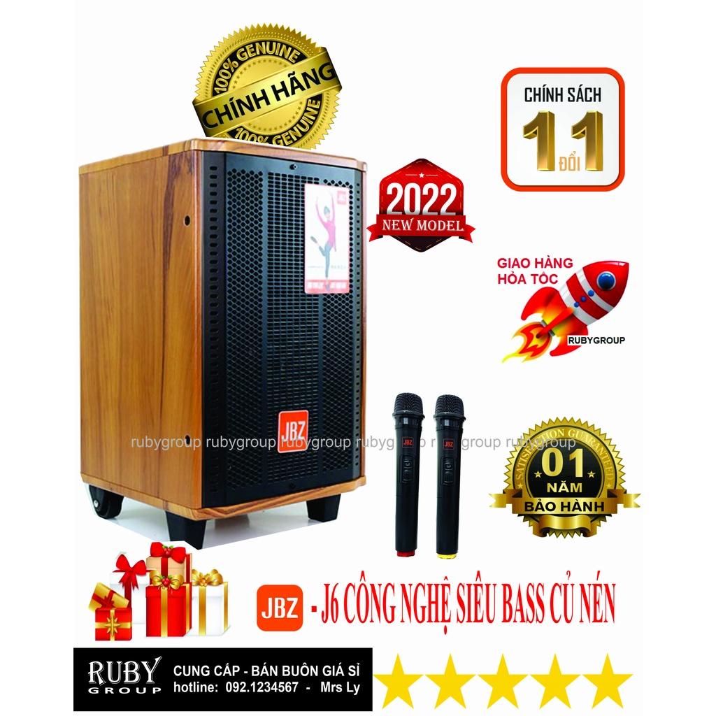 Đánh Giá Top 10+ Loa Kéo JBZ J6 Mini Giá Rẻ Chính Hãng, Trọn Bộ Loa Tặng Kèm 2 Mic Cao Cấp, Vỏ Bằng Gỗ, Chất Âm Hay, Hát Karaoke Hút Tiếng, Hát Nhẹ, Mượt Mà, Phù Hợp Ca Hát Du Lịch, Hàng Quán, Bảo Hành 1 Năm Trên Toàn Quốc.