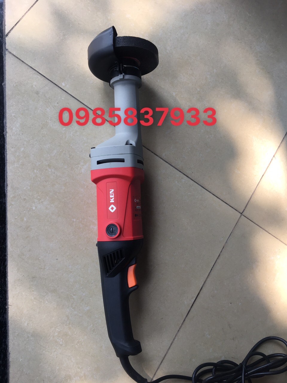 Máy mài dạng cổ chai 9725 950W chính hãng dùng mài lỗ sâu các vật liệu dễ dàng hiệu quả