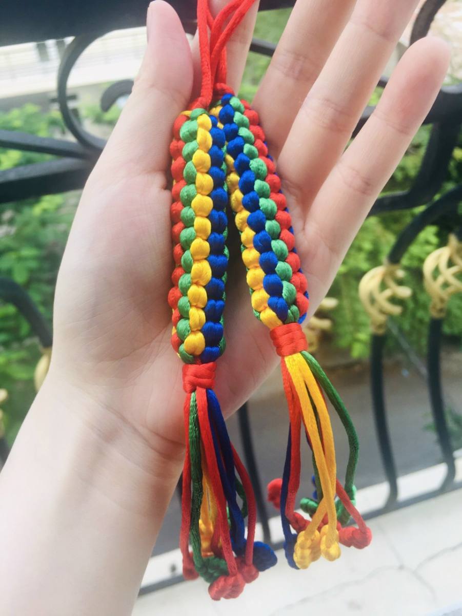 Dây treo ngũ sắc - Khánh dây treo xe ô tô xe hơi nhà cửa mang lại bình an may mắn