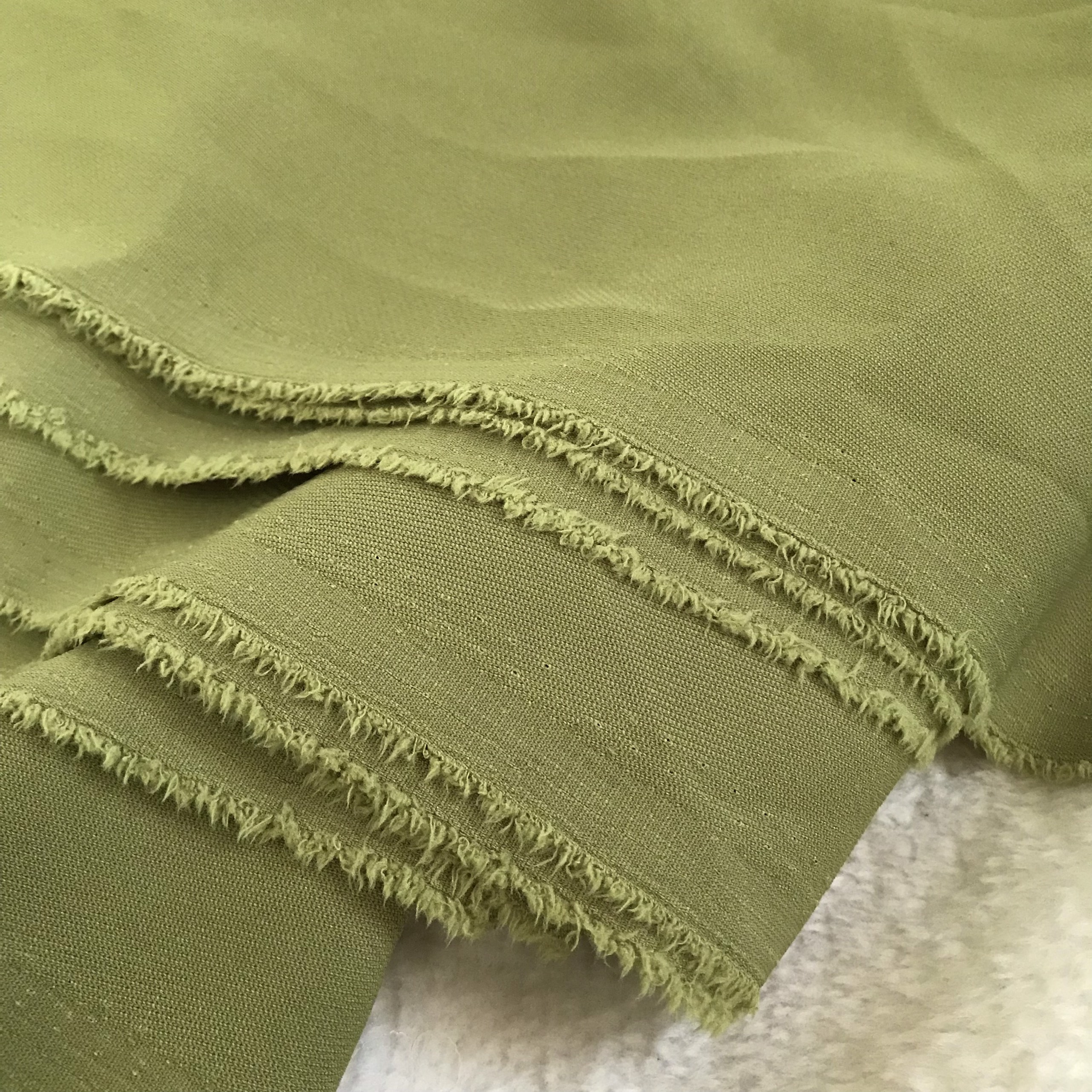 Vải tuyết mưa dày dặn màu xanh đậu, khổ 1m5 - co giãn, vải mềm - may chân váy, quần tây, vest
