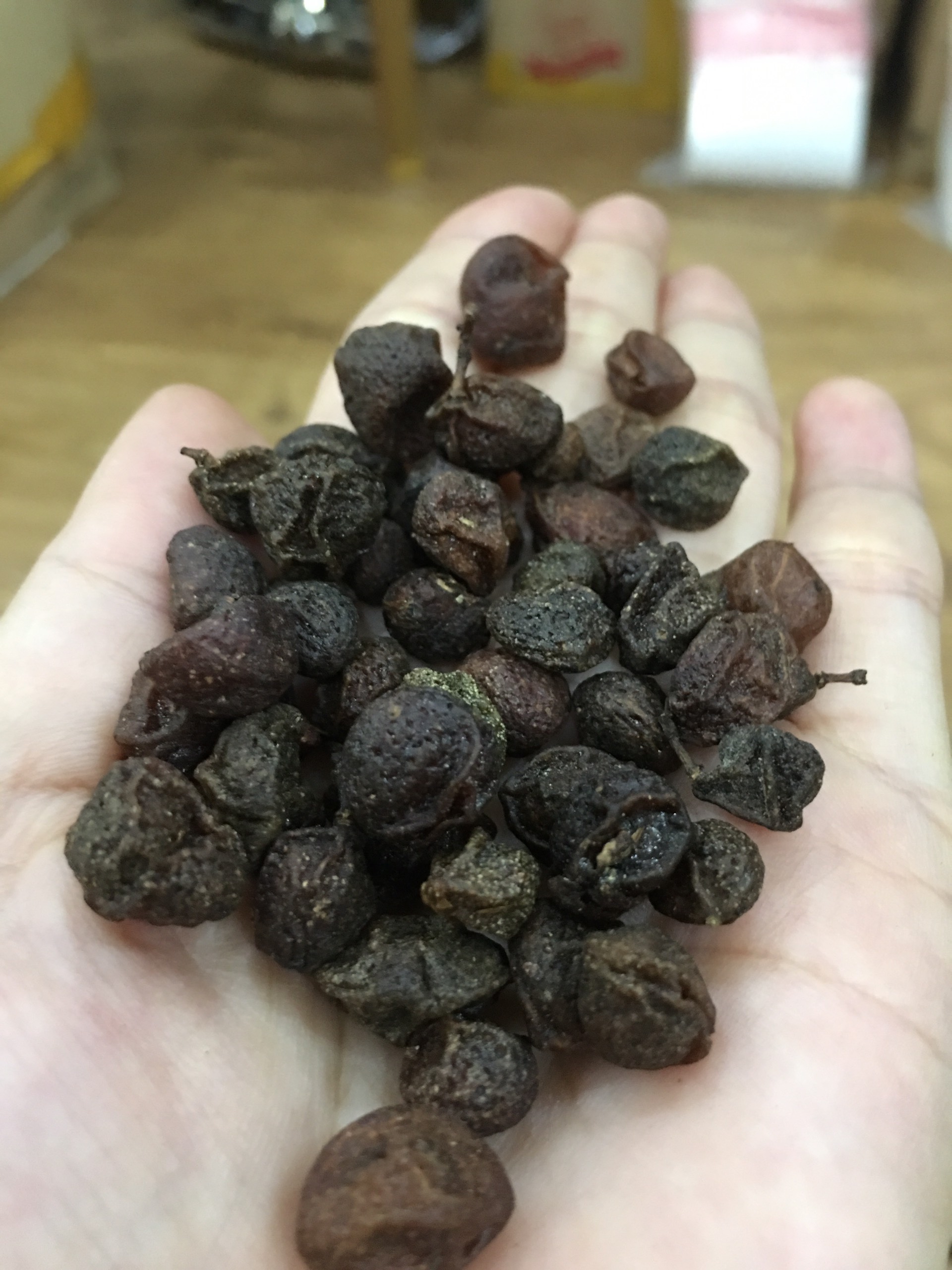 Quả mắc mật khô thơm ngon đặc sản Tây Bắc gói 200g