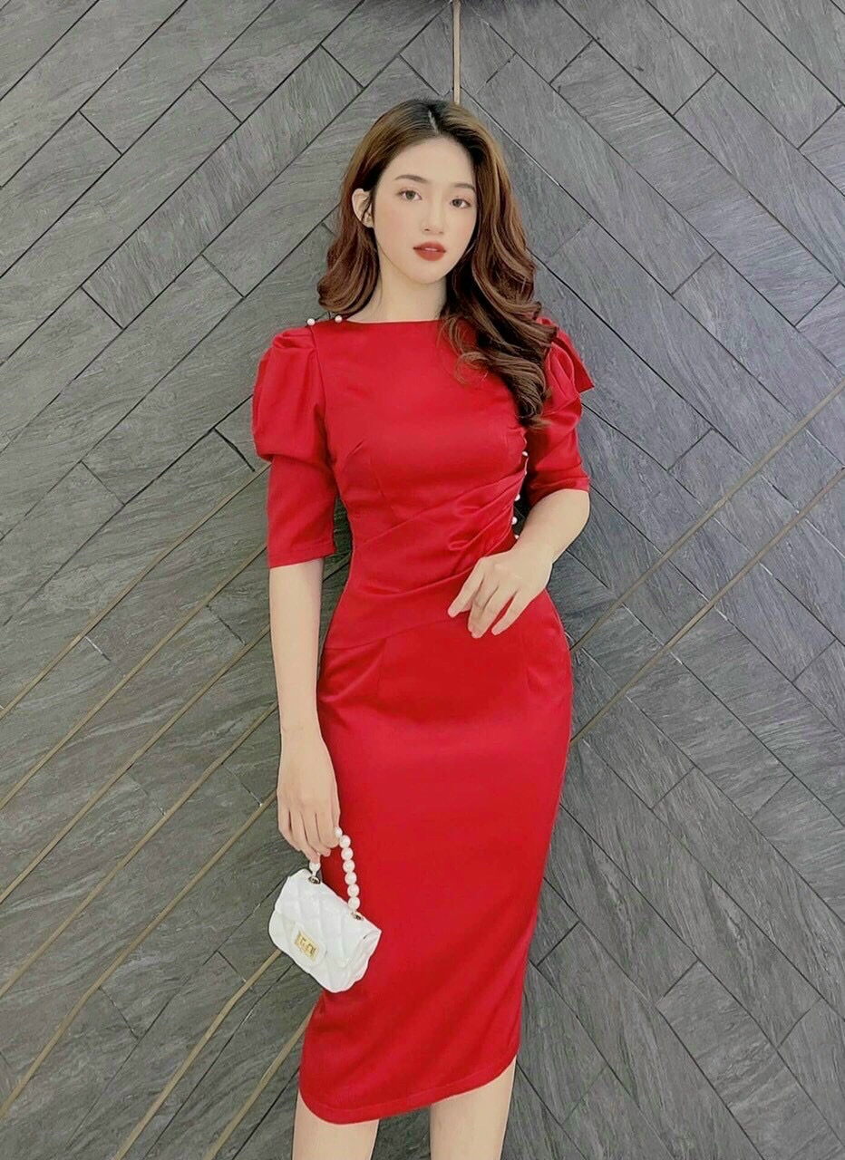 Đầm body trơn thần thánh tay phồng đính cườm cực sang chảnh