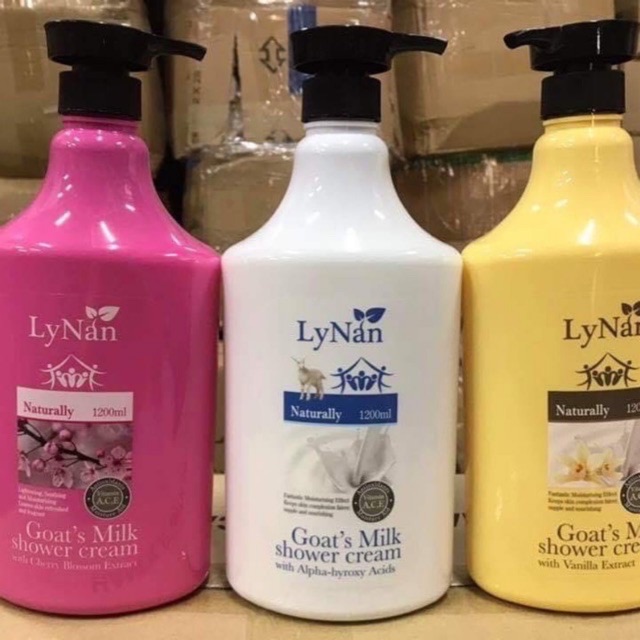Sữa tắm thơm LyNan 1200ml- Malaysia