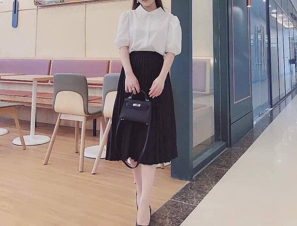 Chân váy xếp ly dễ mix đồ